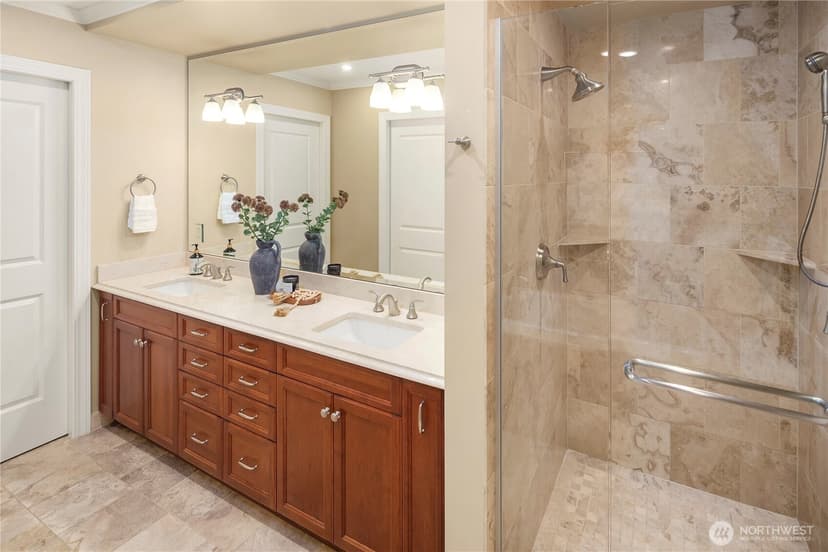 Property photo for 1188 Harvard Avenue E #4, Seattle photo 30