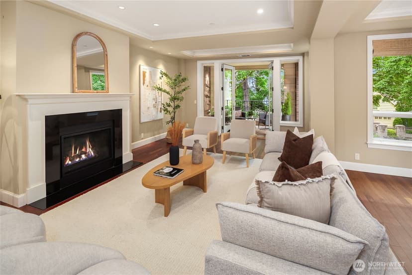 Property photo for 1188 Harvard Avenue E #4, Seattle photo 8