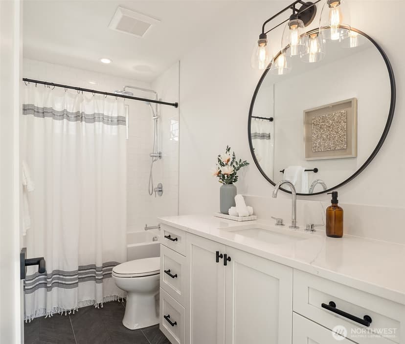 Property photo for 3023 65th Avenue SW, Seattle photo 32