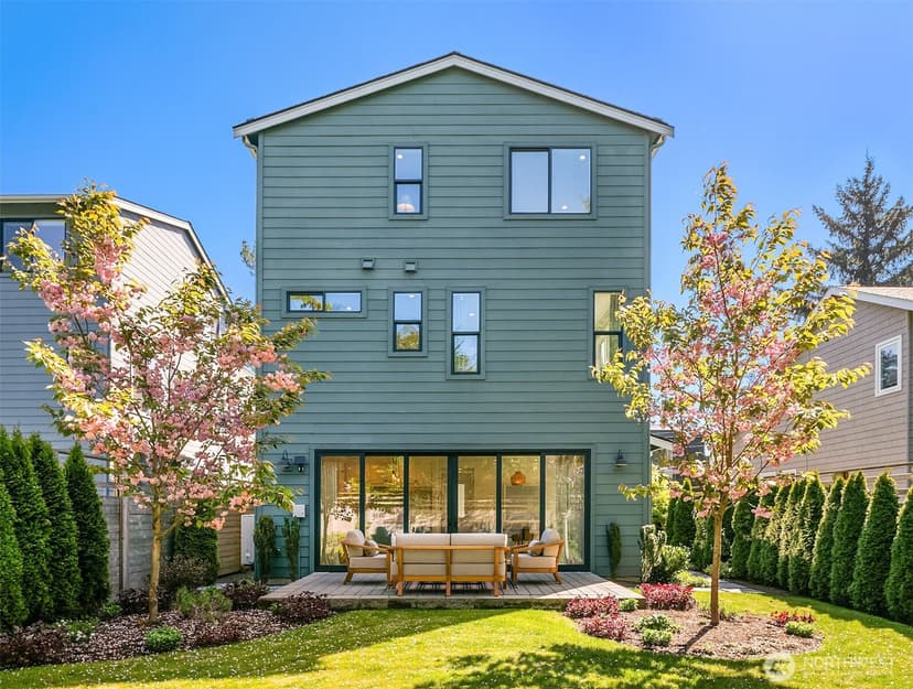 Property photo for 3023 65th Avenue SW, Seattle photo 38