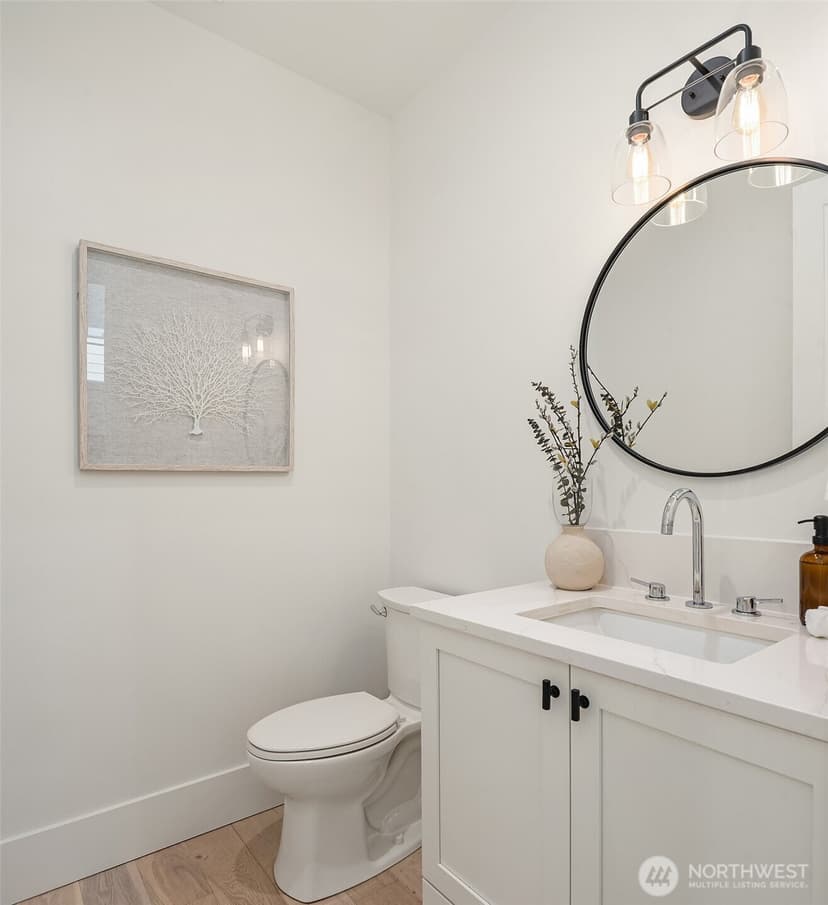 Property photo for 3023 65th Avenue SW, Seattle photo 18