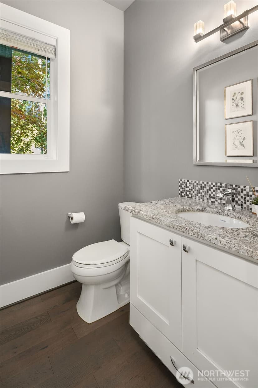 Property photo for 4525 90th Avenue SE, Mercer Island photo 6