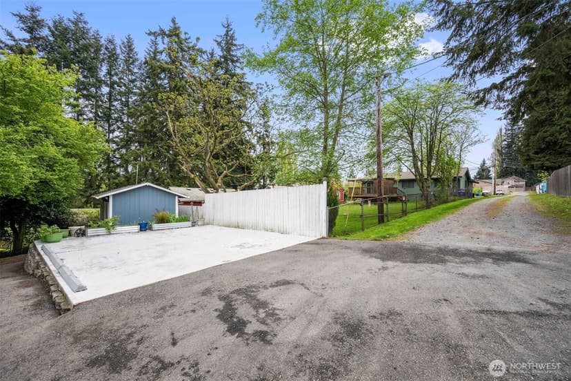 Property photo for 25 E Intercity Avenue, Everett photo 27