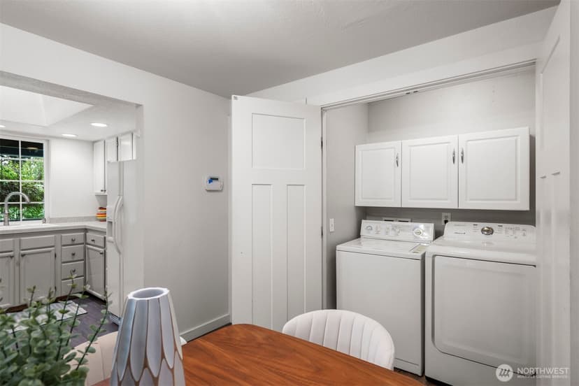 Property photo for 25 E Intercity Avenue, Everett photo 34