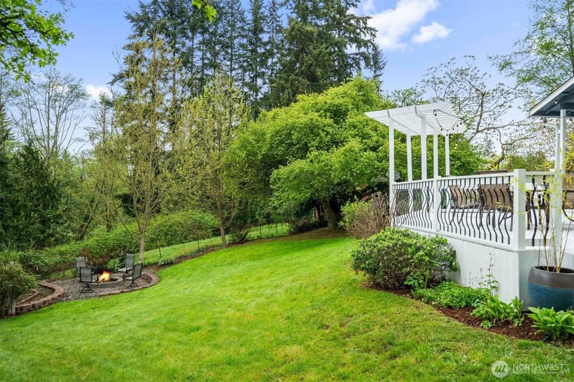 Property photo for 25 E Intercity Avenue, Everett photo 24