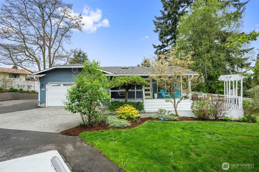 Property photo for 25 E Intercity Avenue, Everett