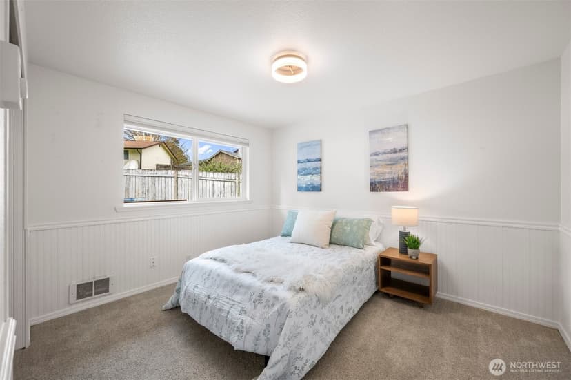 Property photo for 25 E Intercity Avenue, Everett photo 16