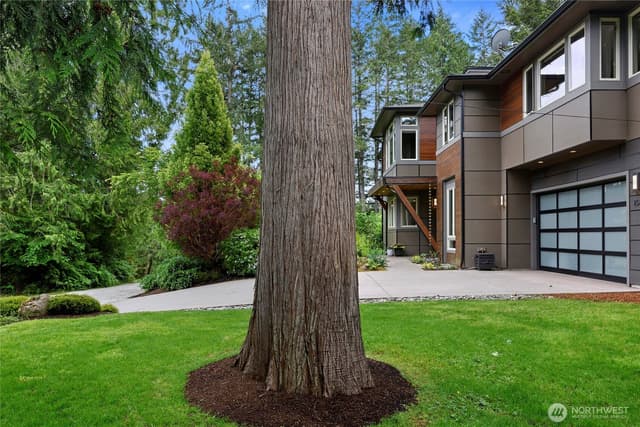 Property photo for 8587 Springridge Road NE, Bainbridge Island photo 2
