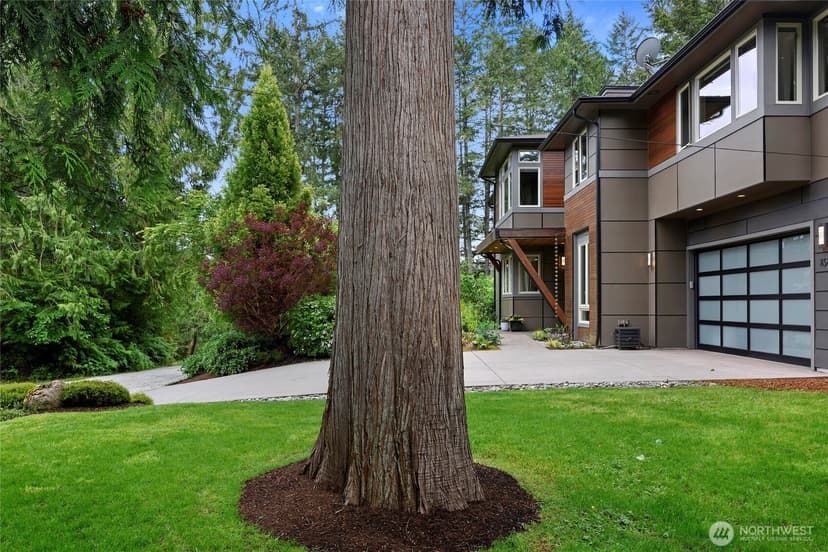 Property photo for 8587 Springridge Road NE, Bainbridge Island photo 2