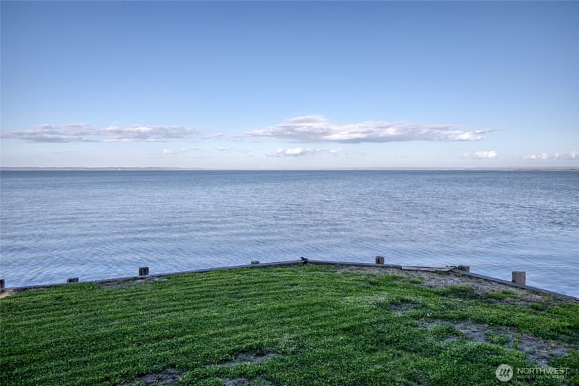 Property photo for 841 Bay View Court SE, Ocean Shores photo 5