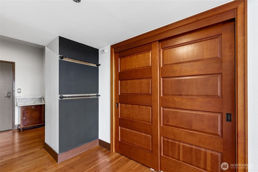 Property photo for 201 Galer Street #414, Seattle photo 7