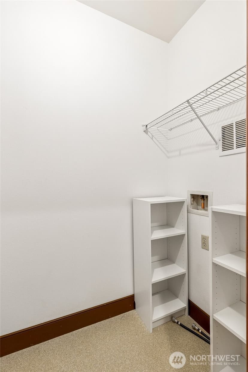 Property photo for 201 Galer Street #414, Seattle photo 10