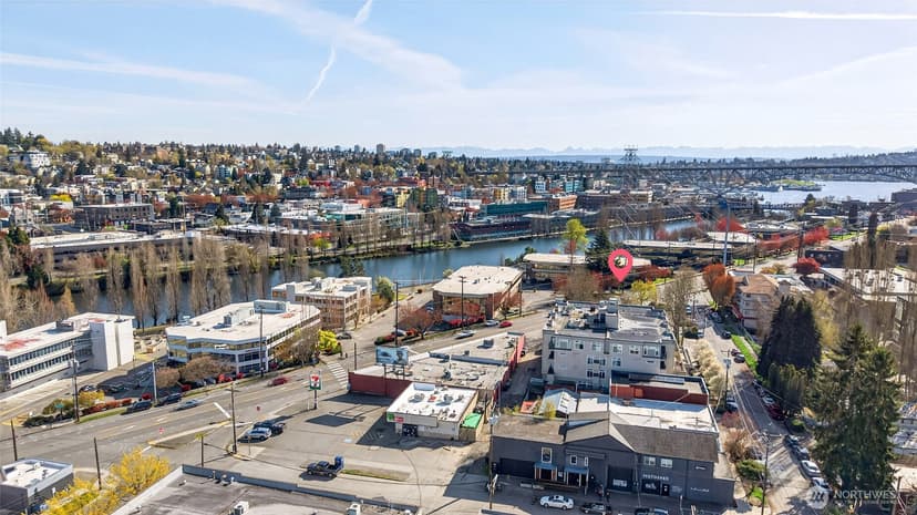 Property photo for 18 Dravus Street #407, Seattle photo 29