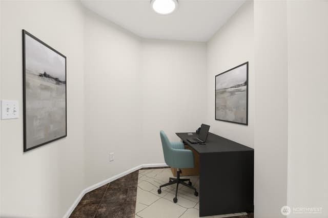Property photo for 18 Dravus Street #407, Seattle photo 4