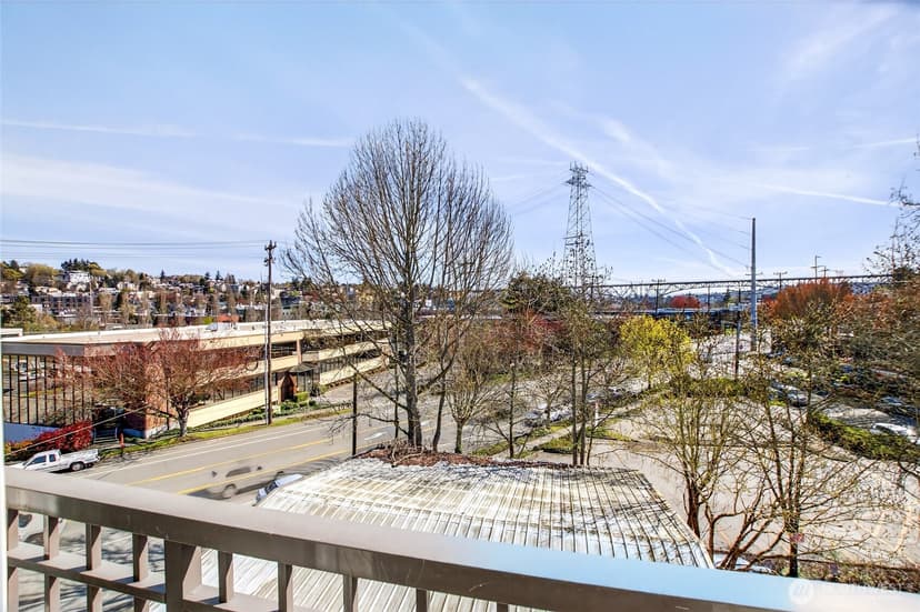 Property photo for 18 Dravus Street #407, Seattle photo 17
