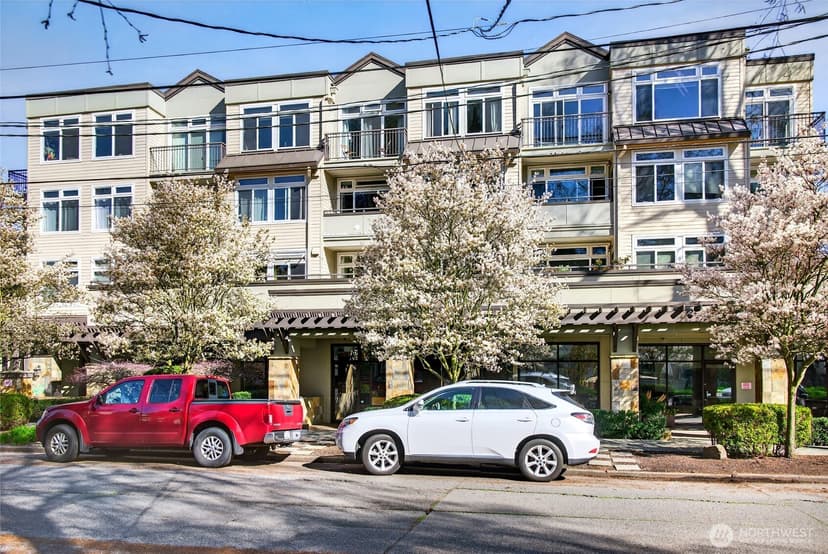 Property photo for 18 Dravus Street #407, Seattle photo 16