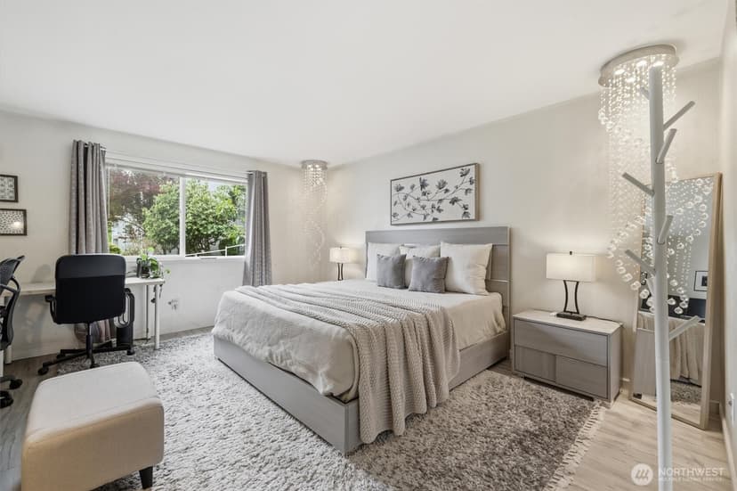 Property photo for 13259 15th Avenue NE #B7, Seattle photo 11
