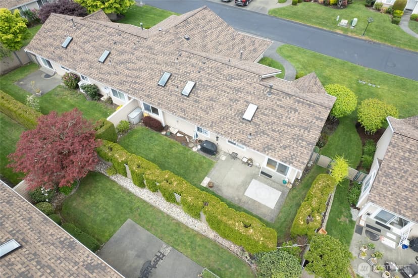 Property photo for 34 Lakewood Oaks Drive SW, Lakewood photo 34