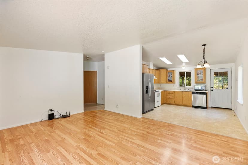 Property photo for 7831 Phillips Road SE, Port Orchard photo 11