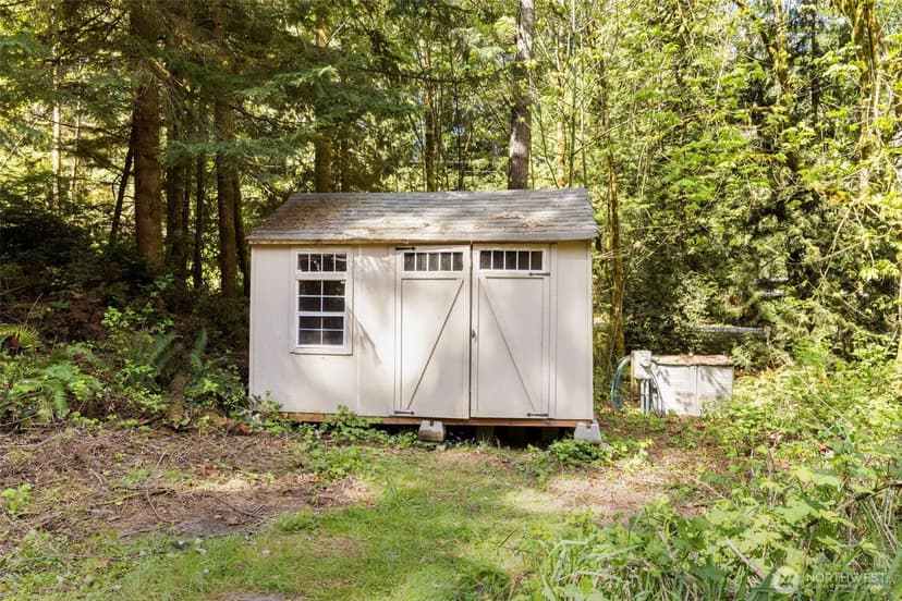 Property photo for 7831 Phillips Road SE, Port Orchard photo 18