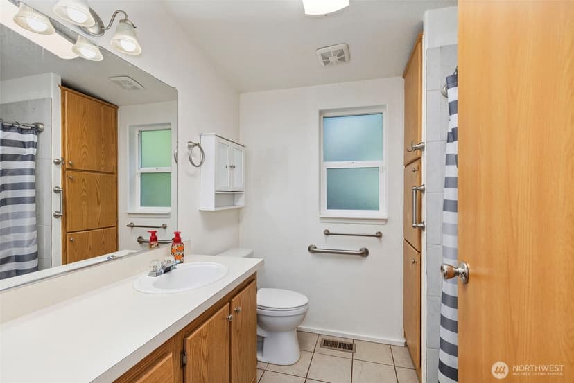 Property photo for 7831 Phillips Road SE, Port Orchard photo 15