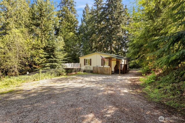 Property photo for 7831 Phillips Road SE, Port Orchard photo 3