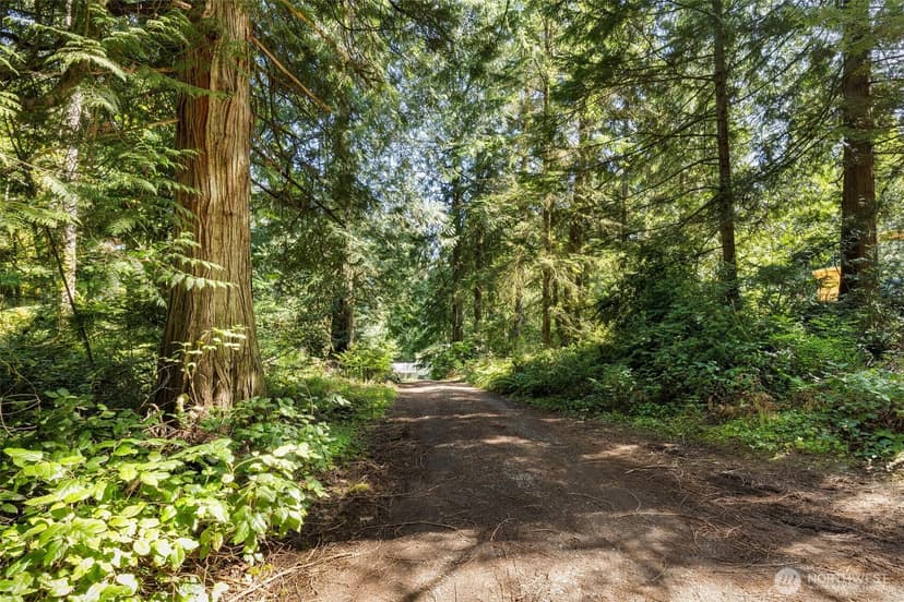 Property photo for 7831 Phillips Road SE, Port Orchard photo 2