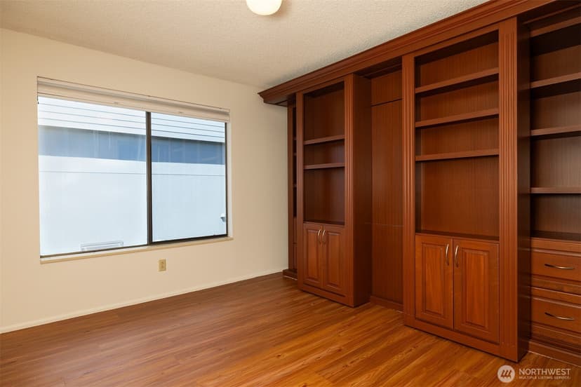 Property photo for 2219 13th Avenue W #5, Seattle photo 19