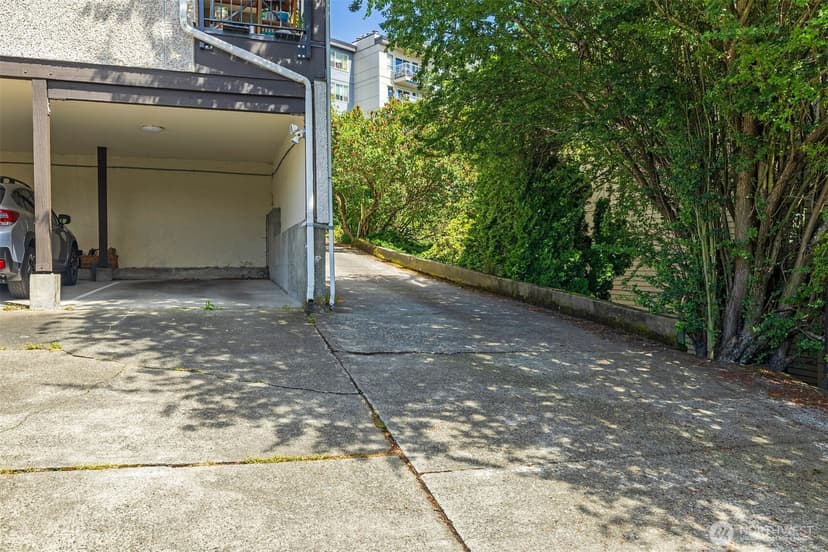Property photo for 2219 13th Avenue W #5, Seattle photo 25