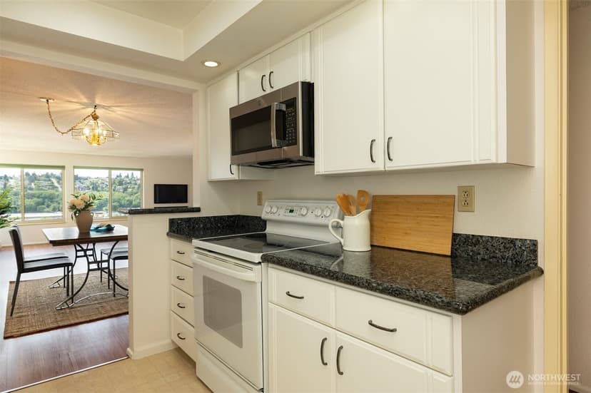 Property photo for 2219 13th Avenue W #5, Seattle photo 11