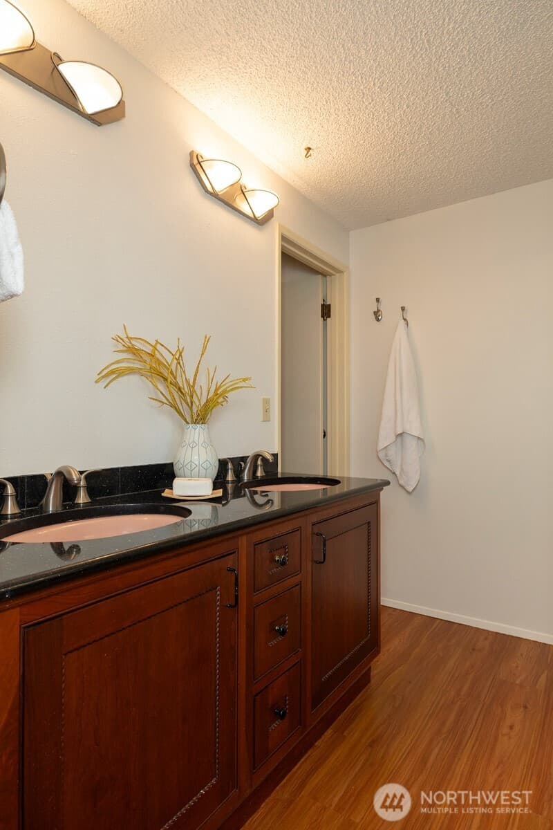Property photo for 2219 13th Avenue W #5, Seattle photo 17
