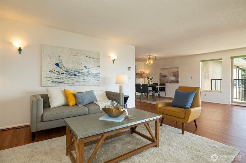 Property photo for 2219 13th Avenue W #5, Seattle photo 4