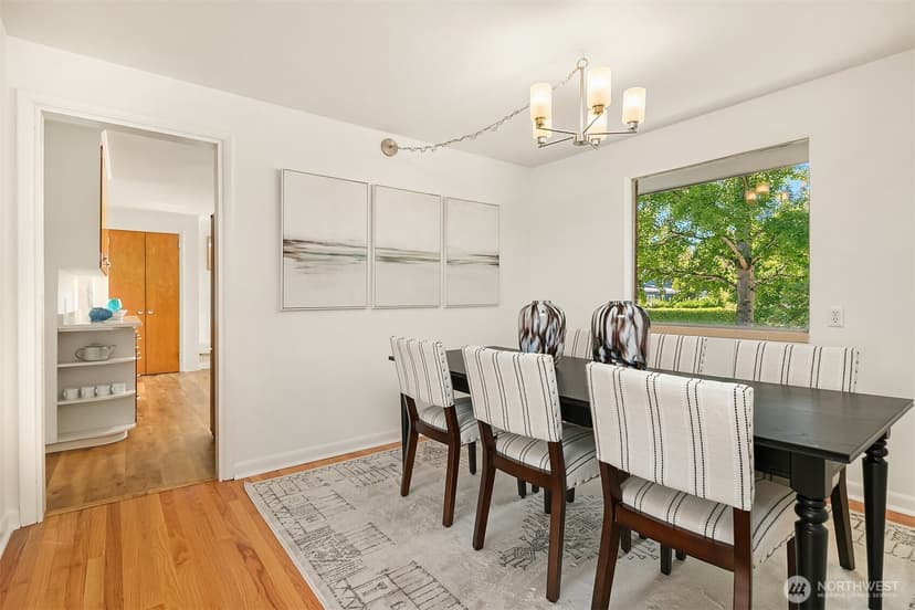 Property photo for 7348 55th Avenue NE, Seattle photo 15