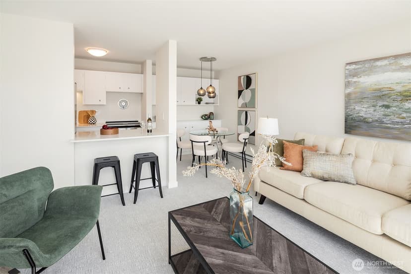 Property photo for 6201 Lake Washington Boulevard NE #203, Kirkland photo 10