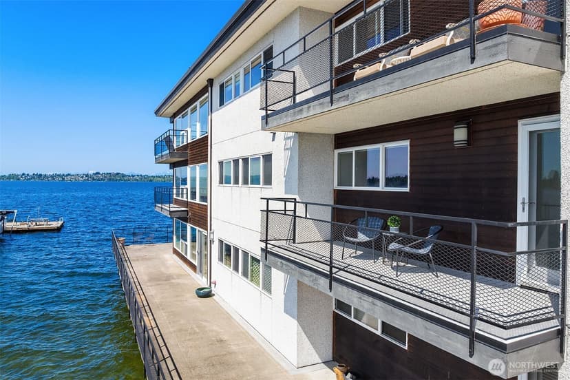 Property photo for 6201 Lake Washington Boulevard NE #203, Kirkland photo 16