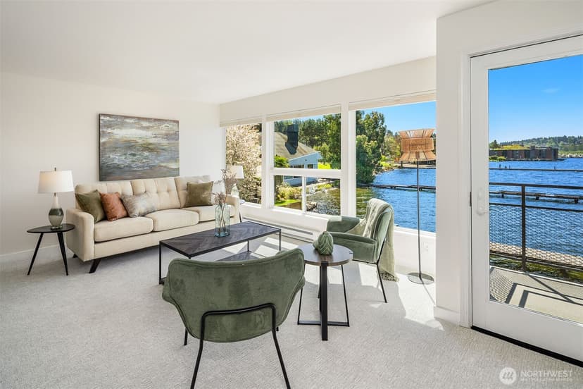 Property photo for 6201 Lake Washington Boulevard NE #203, Kirkland photo 7