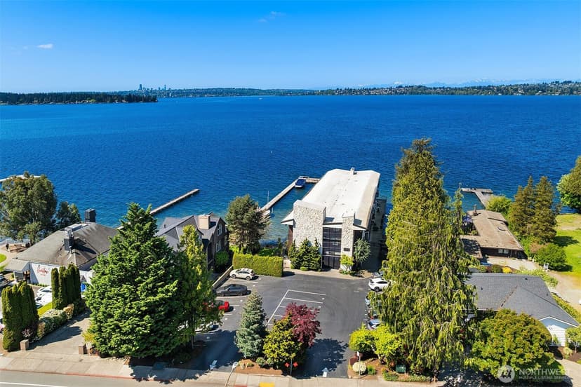 Property photo for 6201 Lake Washington Boulevard NE #203, Kirkland photo 33