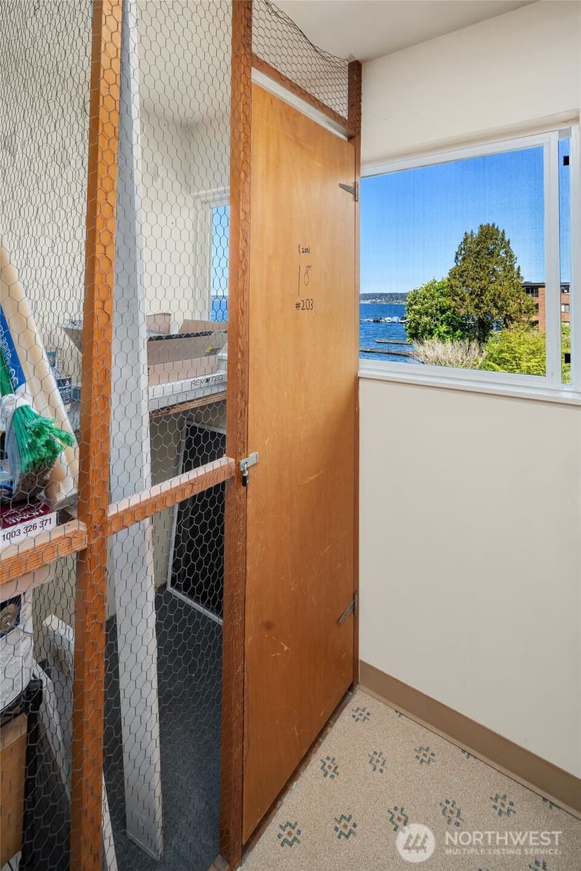 Property photo for 6201 Lake Washington Boulevard NE #203, Kirkland photo 35