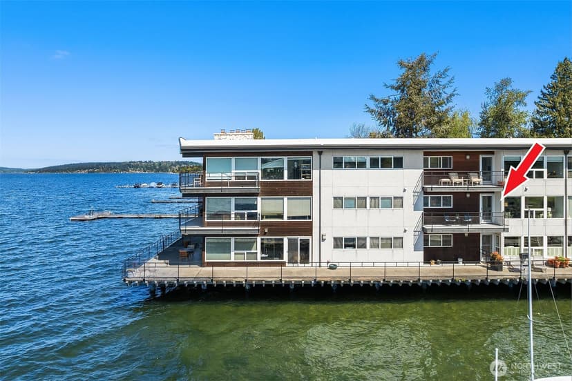 Property photo for 6201 Lake Washington Boulevard NE #203, Kirkland photo 23