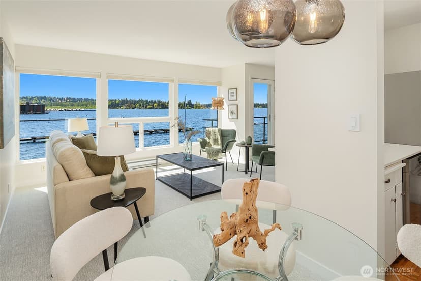 Property photo for 6201 Lake Washington Boulevard NE #203, Kirkland photo 15