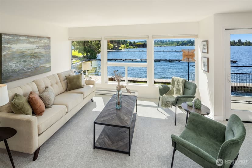 Property photo for 6201 Lake Washington Boulevard NE #203, Kirkland photo 6