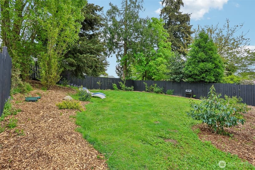 Property photo for 13428 6th Avenue S, Burien photo 31