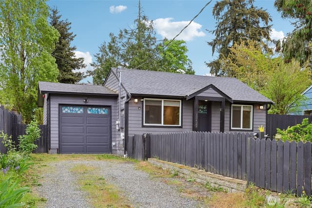 Property photo for 13428 6th Avenue S, Burien photo 3