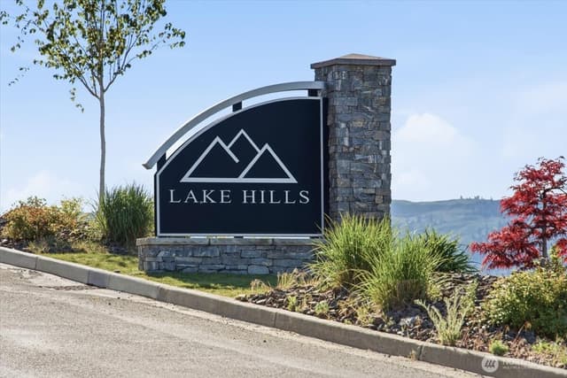 Property photo for 857 Long Drive, Chelan photo 3
