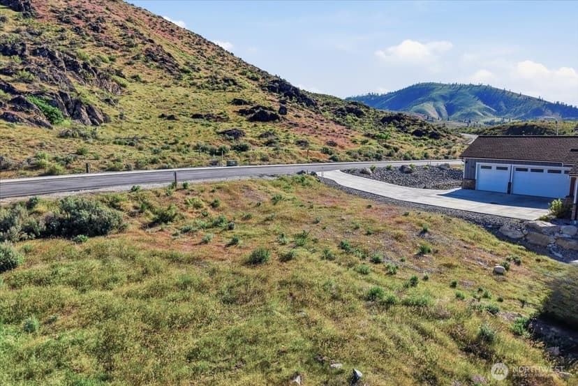 Property photo for 857 Long Drive, Chelan photo 18
