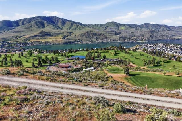 Property photo for 857 Long Drive, Chelan photo 4