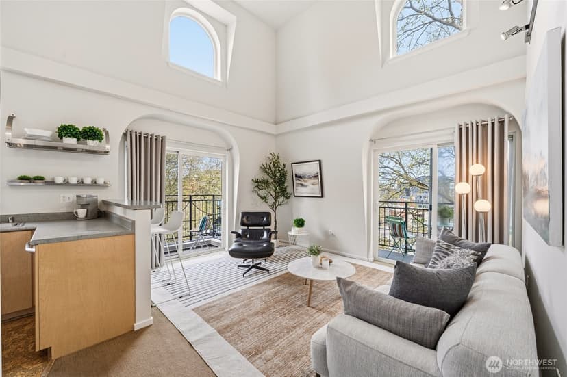 Property photo for 425 Vine Street #708, Seattle photo 6