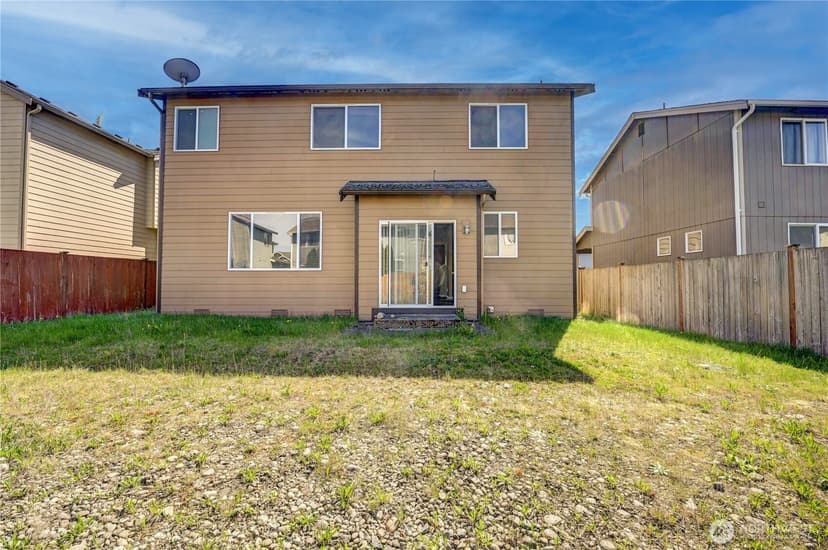 Property photo for 2413 165th Street E, Tacoma photo 18