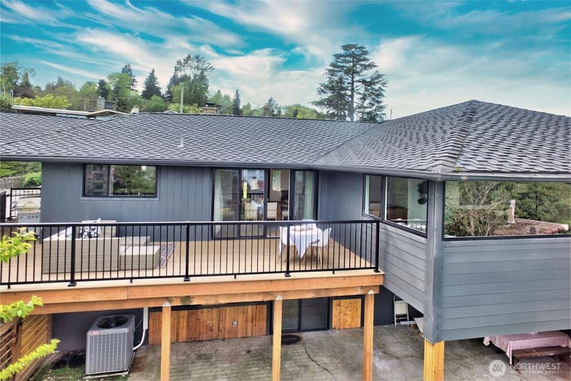 Property photo for 6116 Oakhurst RD S, Seattle photo 5