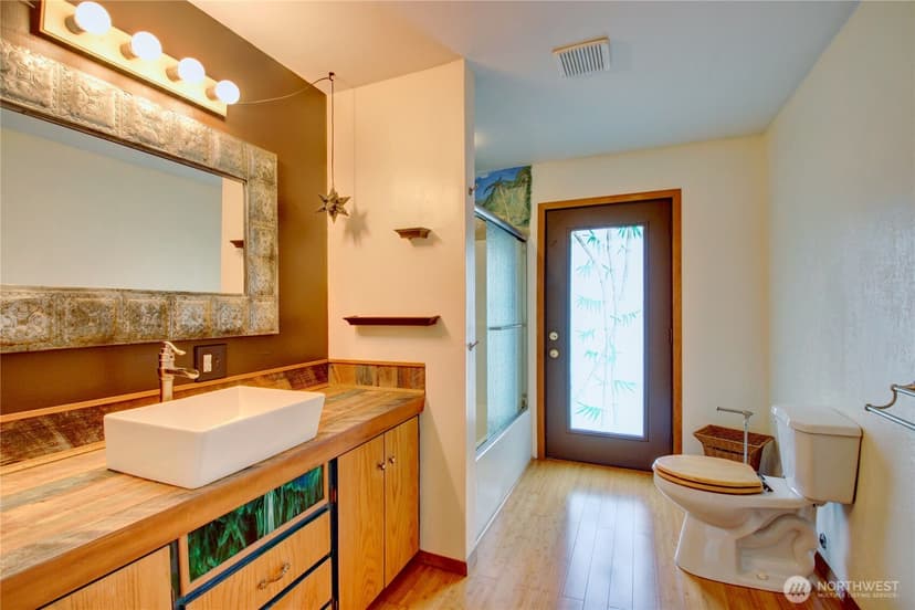 Property photo for 19023 23rd Avenue NE, Arlington photo 16